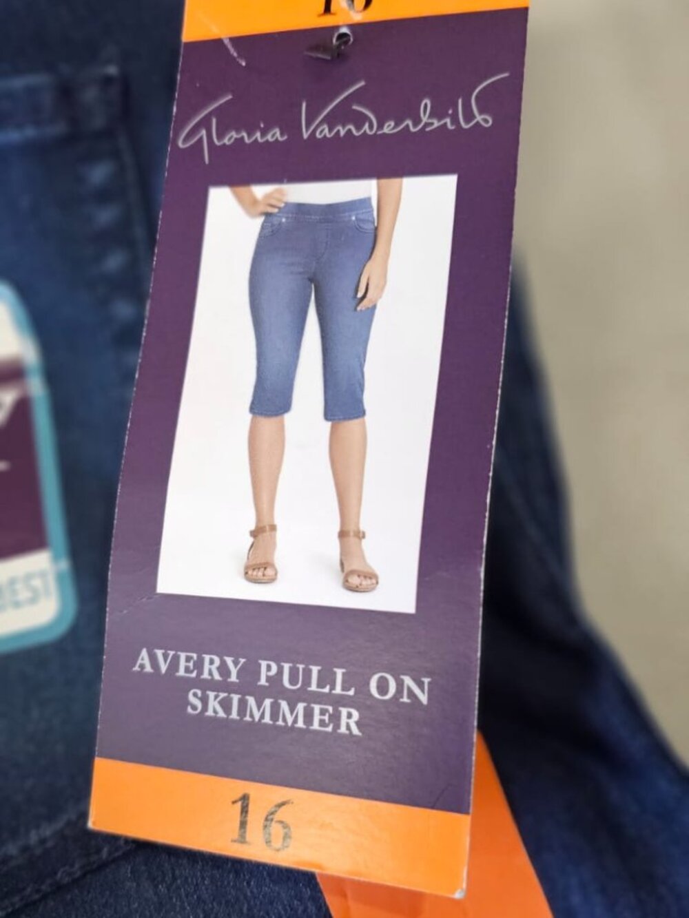 Gloria Vanderbilt Average Avery Pull On  Jeans Total Contour,Nebula Wash Size 16